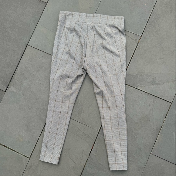 Ann Taylor Loft grey plaid petite ponte leggings Size MPetite - Picture 2 of 4